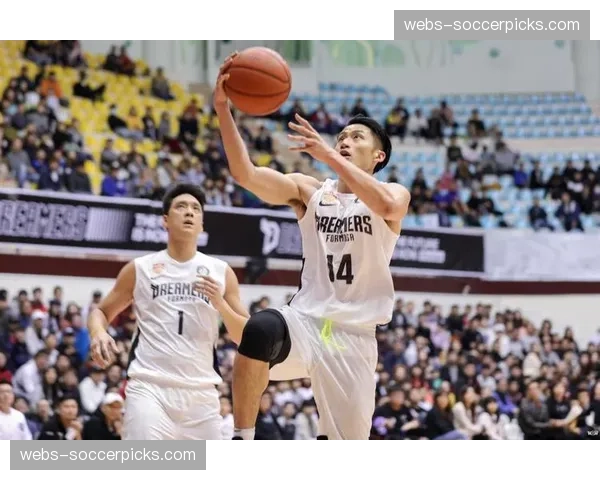 通讯:季后赛门票争夺战——三月赛程如何重塑东西部最终版图 通讯:季后赛门票争夺战——三月赛程如何重塑东西部最终版图