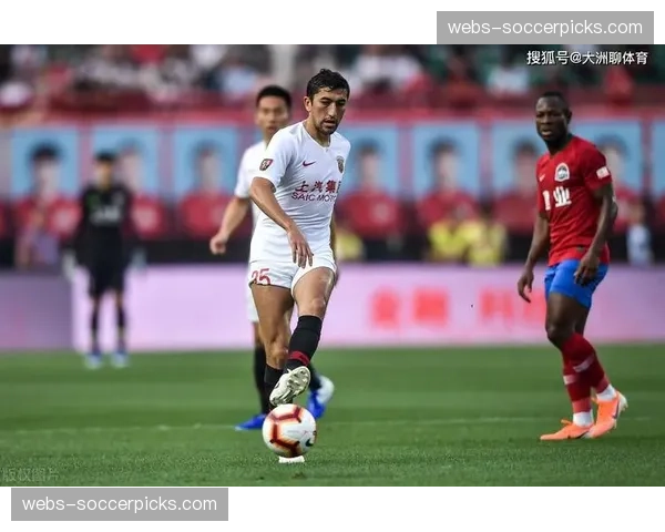 赫罗纳保级成功后如何留住关键球员阿诺·马丁内斯成新课题